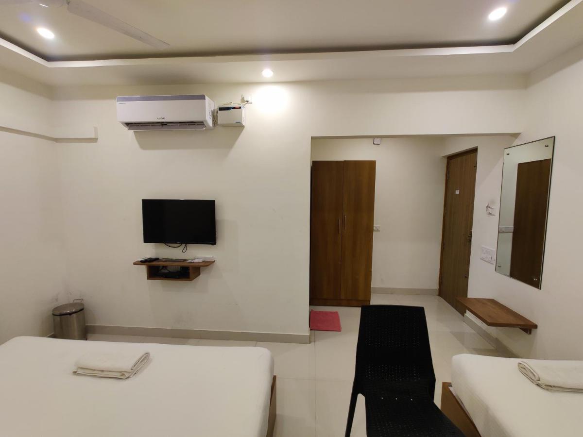 Hotel Airport City Dod Jala Exterior photo