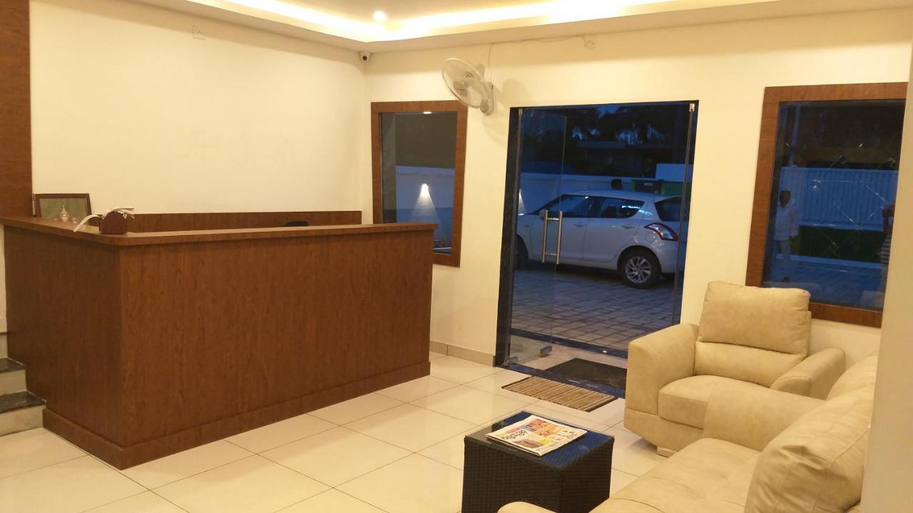 Hotel Airport City Dod Jala Exterior photo